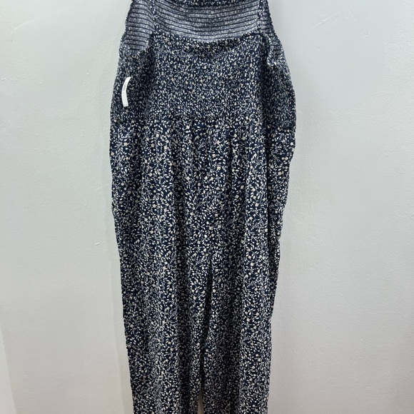 OLD NAVY jumpsuit size XXL sleeveless blue with flowers print NWT - Picture 14 of 16